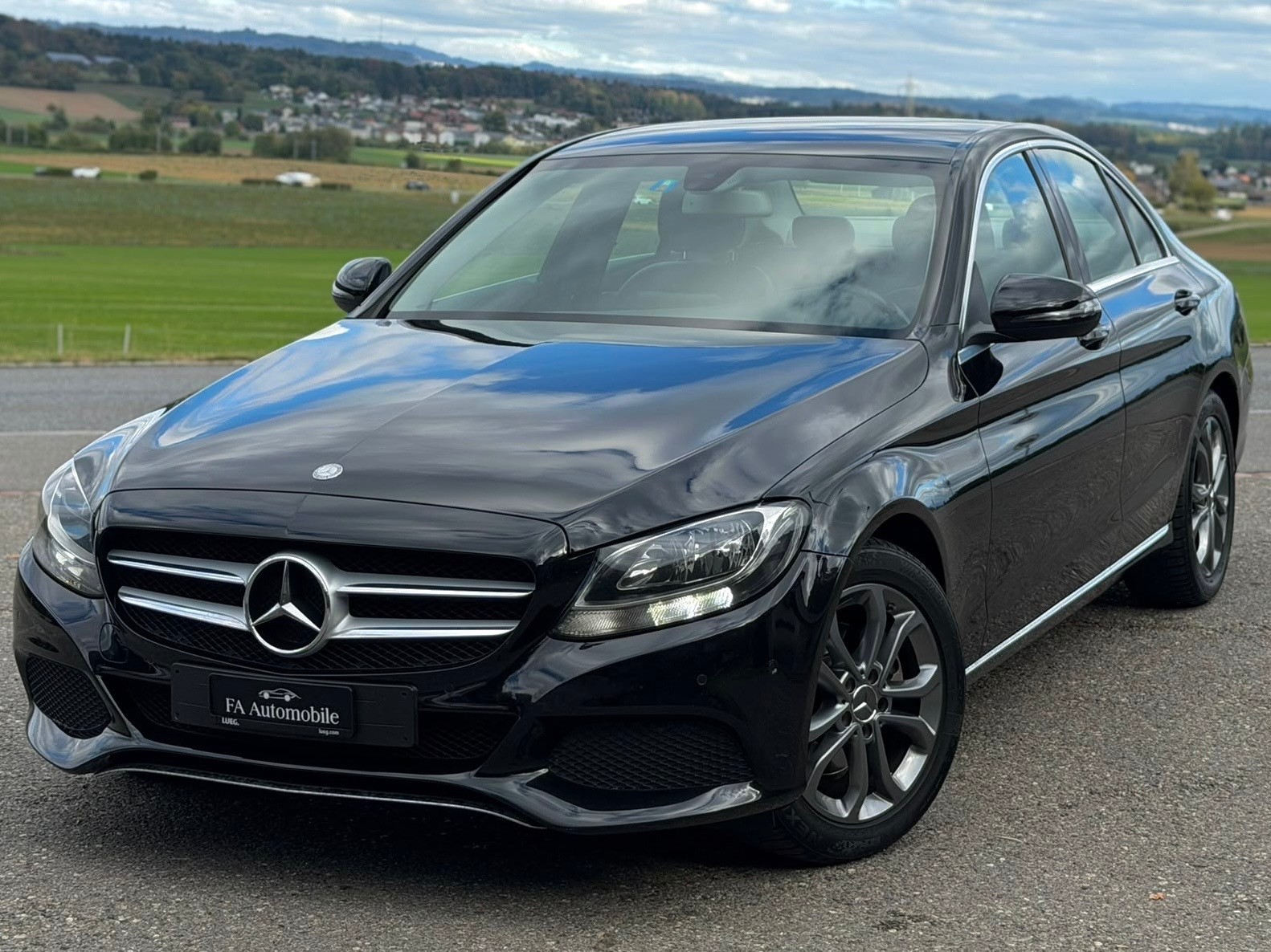 Car photo