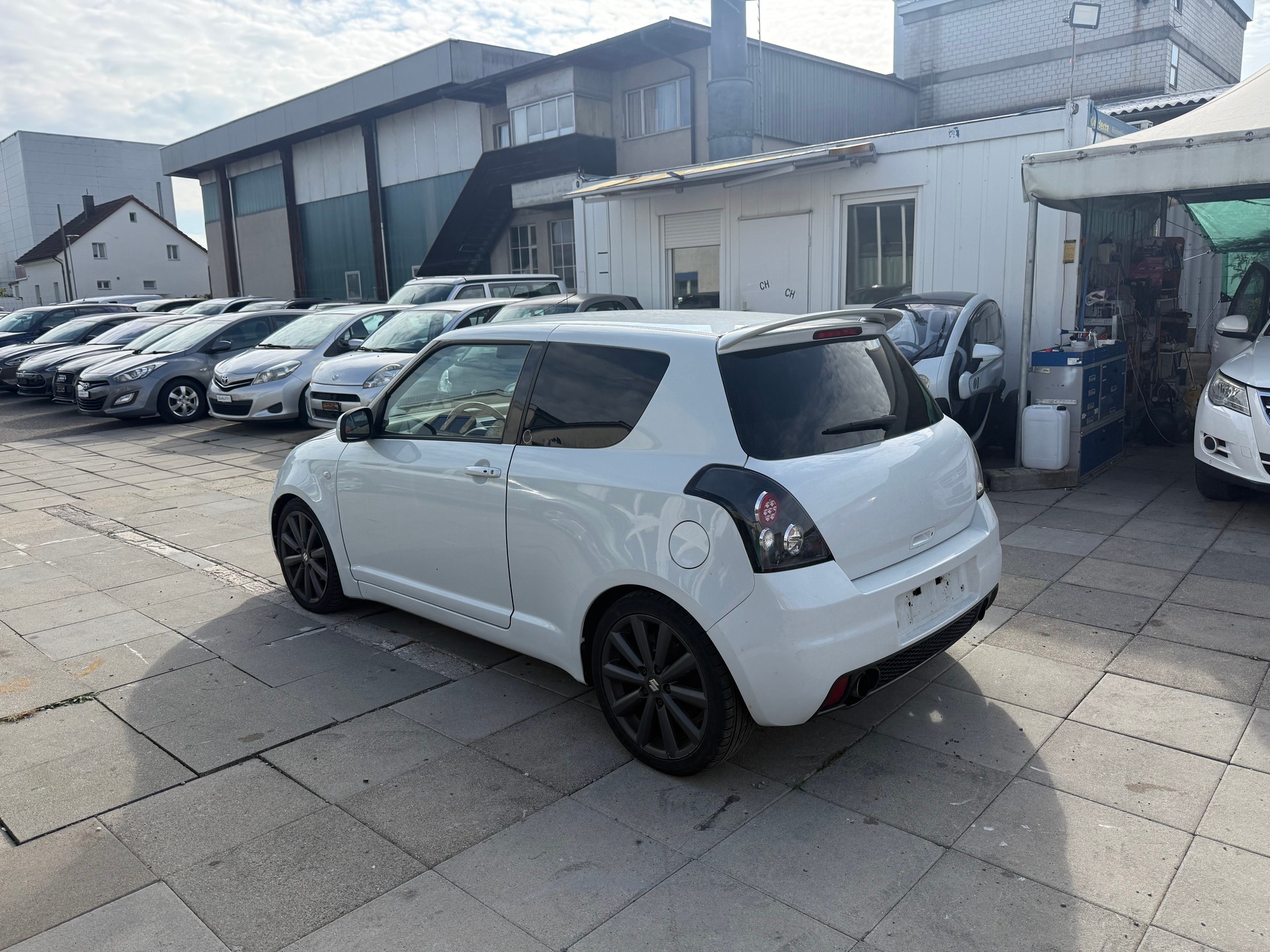 SUZUKI Swift 1.6i 16V Sport-image-5