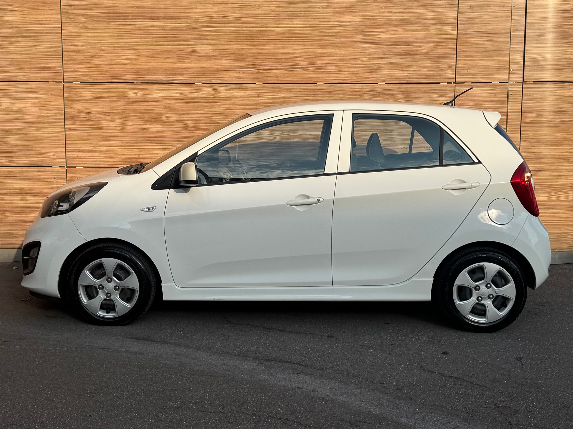 KIA PICANTO 1.2 CVVT Trend *FRISCH AB MFK*FRISCH AB SERVICE*-image-4