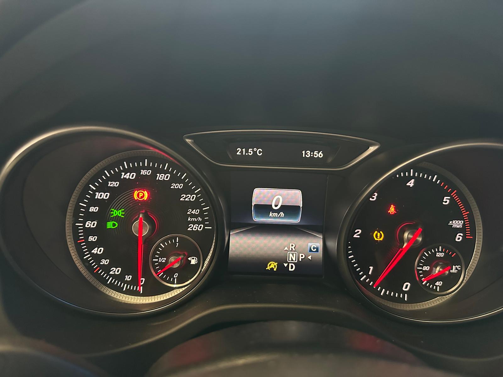MERCEDES-BENZ CLA Shooting Brake 220 d Urban 4Matic 7G-DCT-image-20