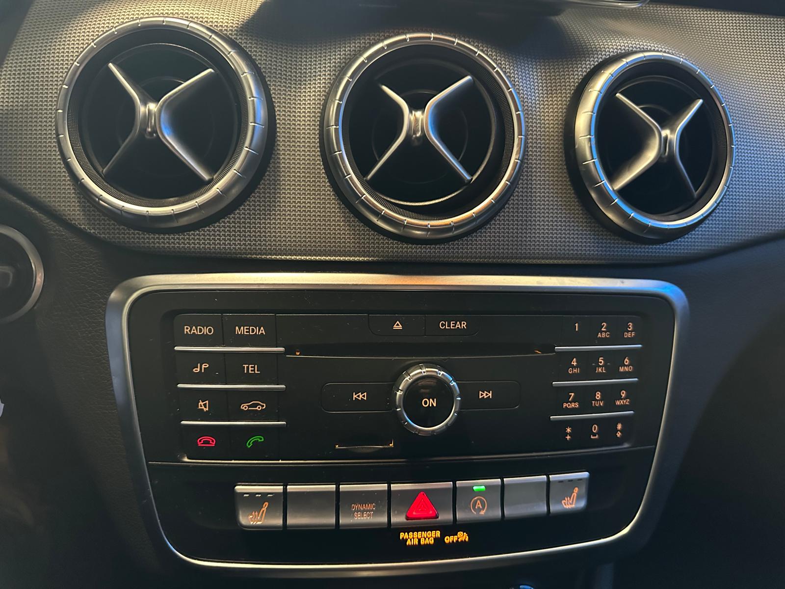 MERCEDES-BENZ CLA Shooting Brake 220 d Urban 4Matic 7G-DCT-image-23