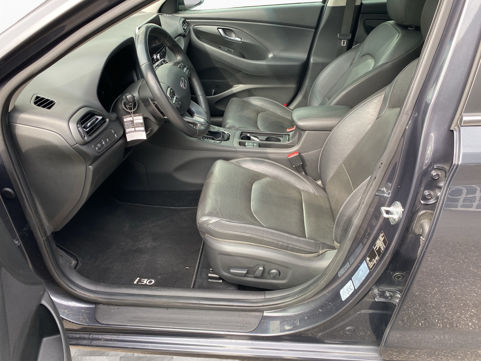 HYUNDAI i30 Wagon 1.5 T-GDi Vertex-image-9