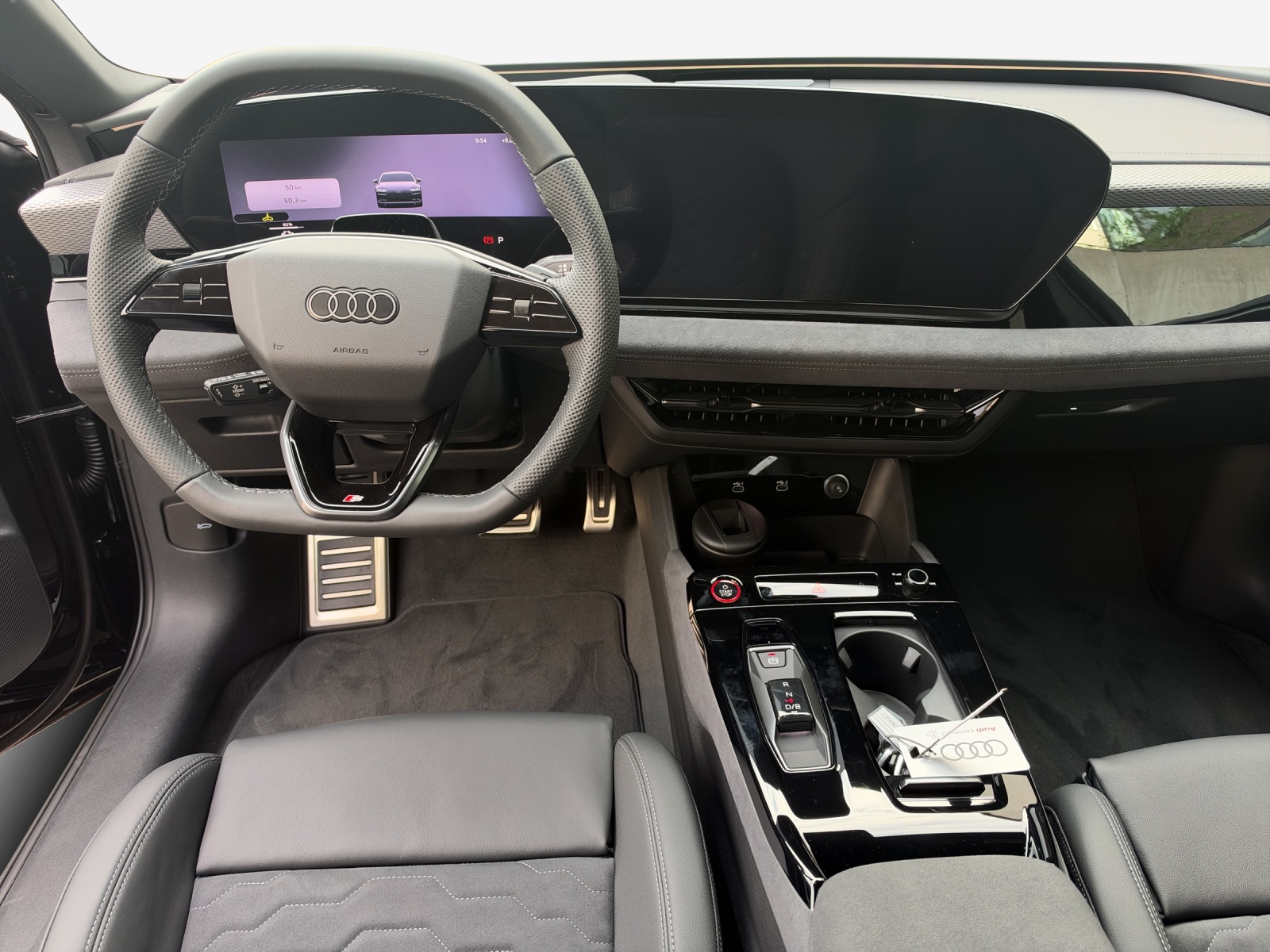 AUDI A6 Avant e-tron quattro-image-8