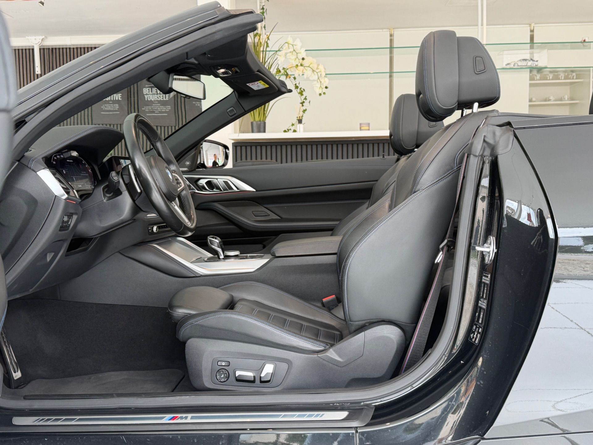 BMW M440 i xDrive 48V Cabriolet Steptronic **TOP Ausstattung**-image-9