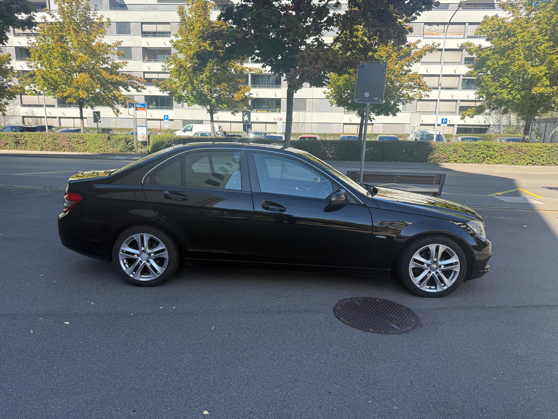 MERCEDES-BENZ C 200 CDI BlueEfficiency Elégance-image-2