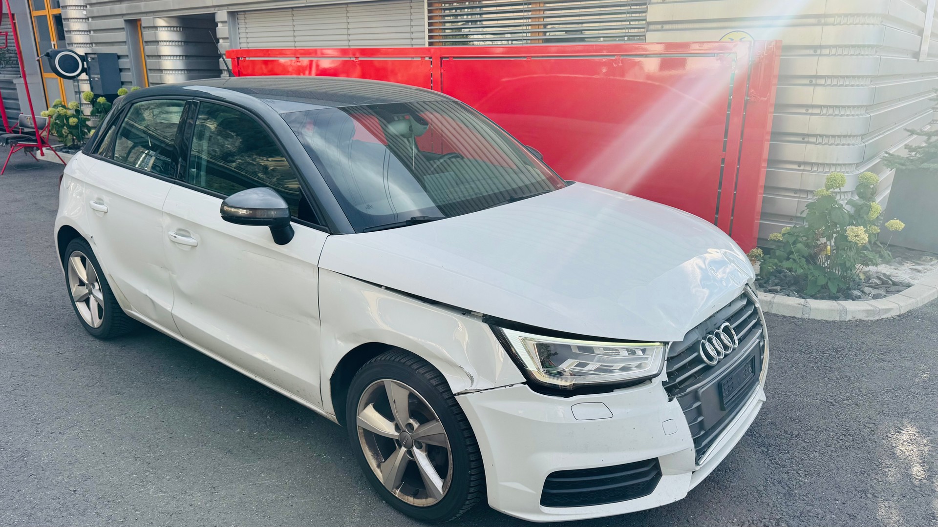 AUDI A1 Sportback 1.0 TFSI Sport-image-10