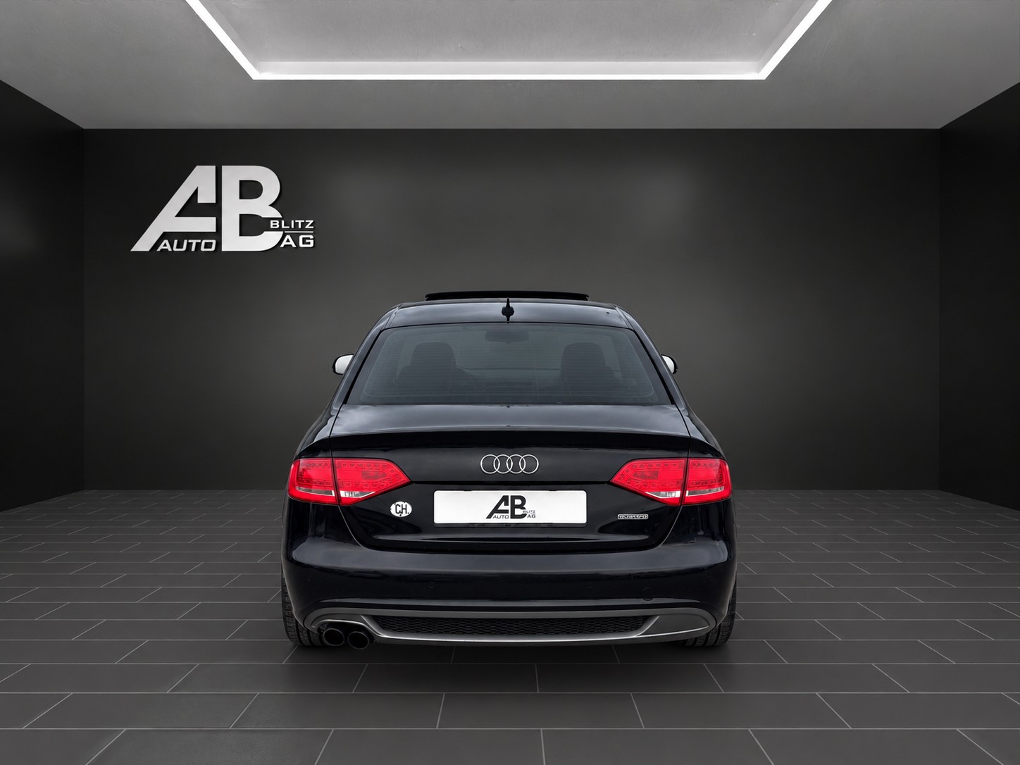 AUDI A4 Limousine 2.0 TFSI S-Line multitronic mit 211 PS-image-3