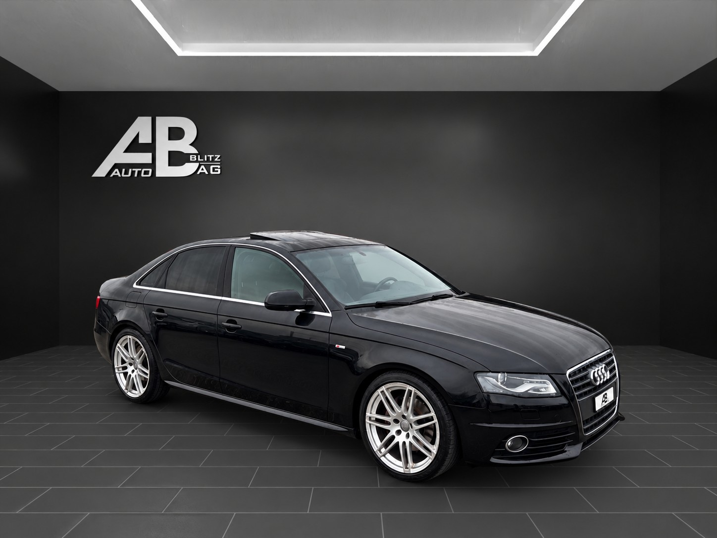 AUDI A4 Limousine 2.0 TFSI S-Line multitronic mit 211 PS-image-5