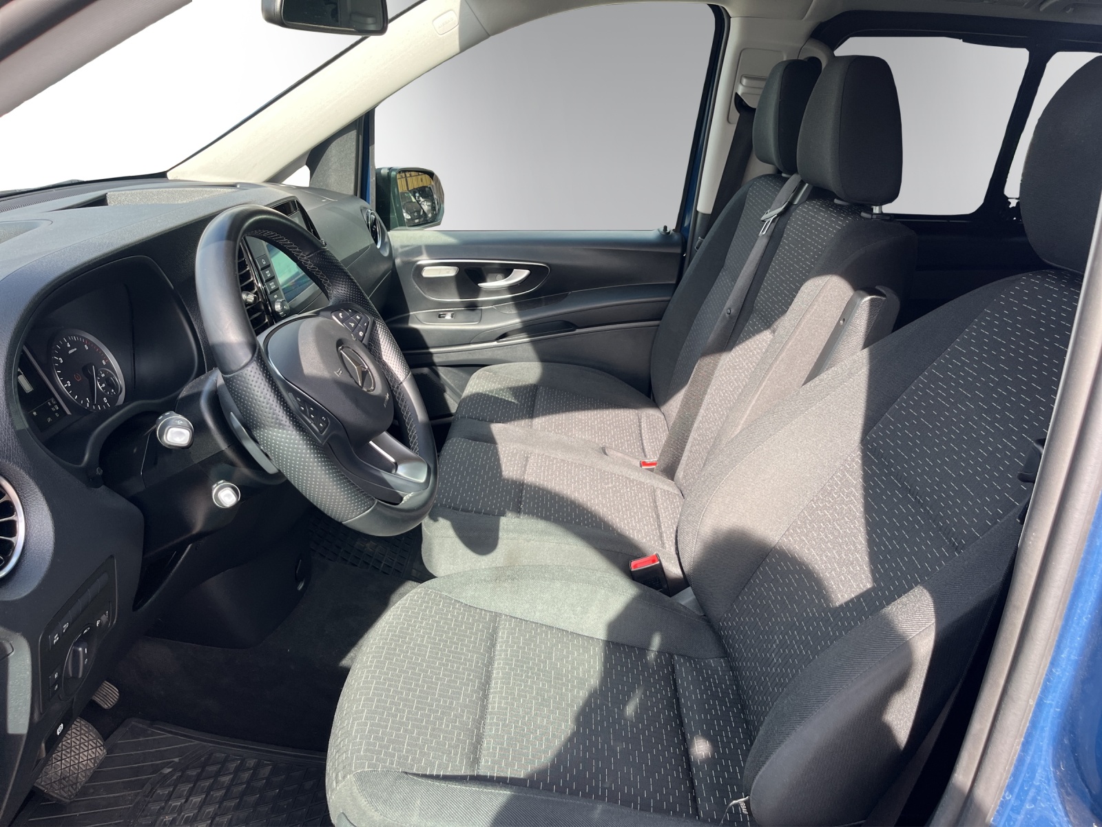 Image MERCEDES-BENZ VITO Vito 116 CDI Lang Select Family Tourer 4Matic 9G-Tronic