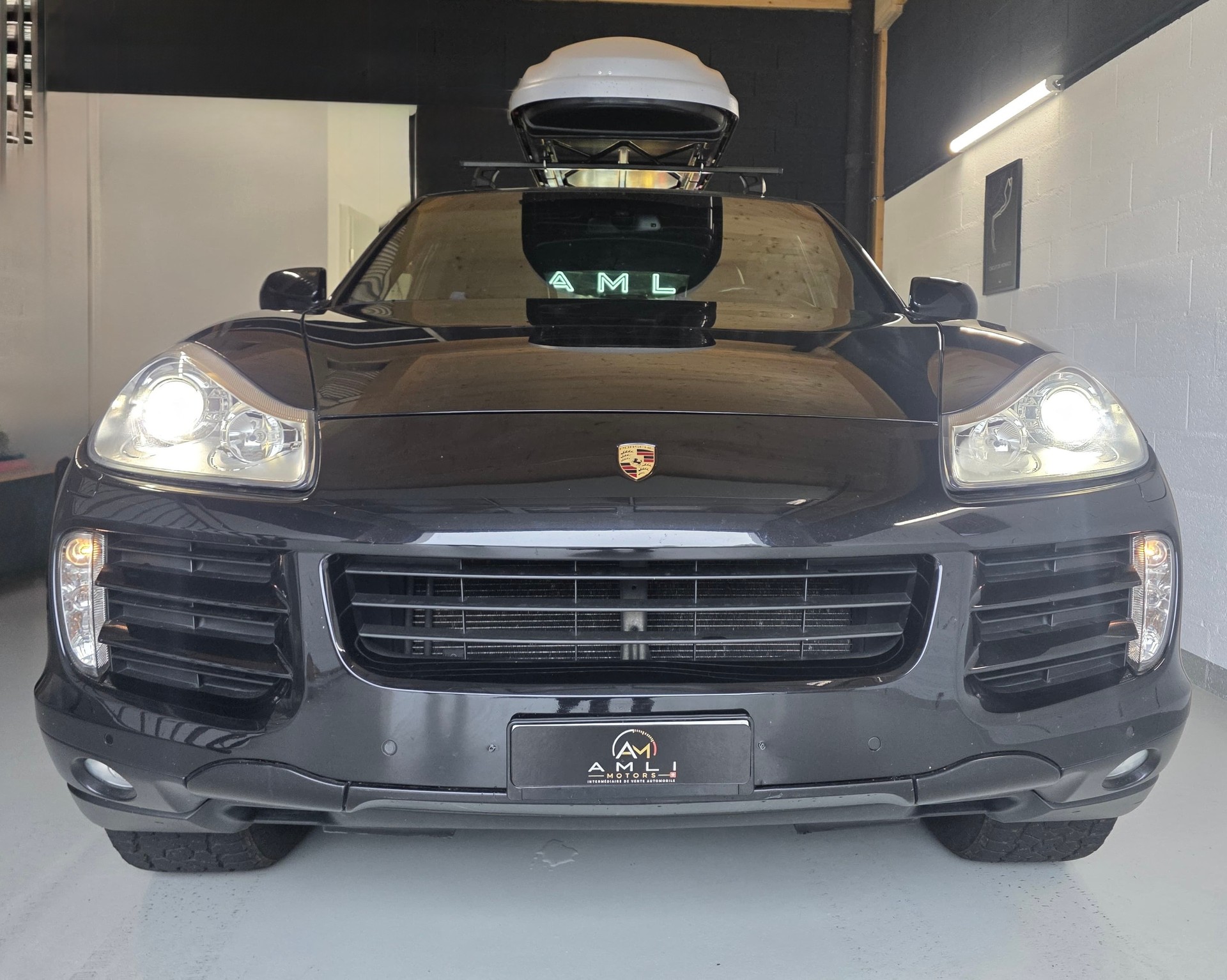 PORSCHE Cayenne S-image-5