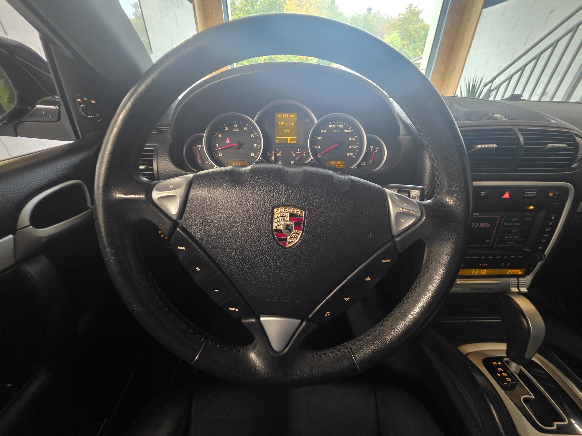 PORSCHE Cayenne S-image-7