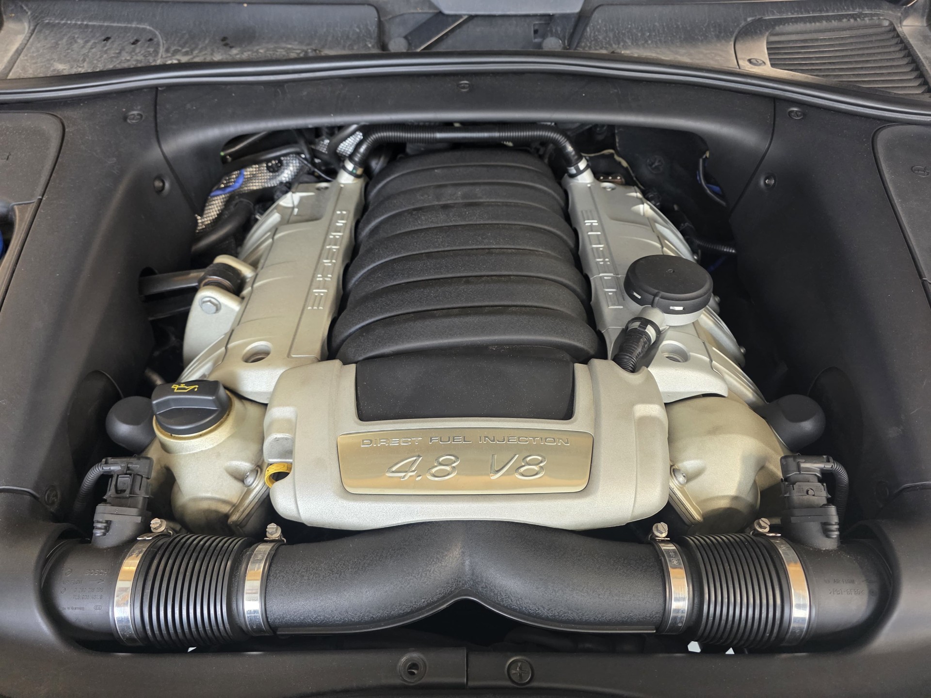 PORSCHE Cayenne S-image-29