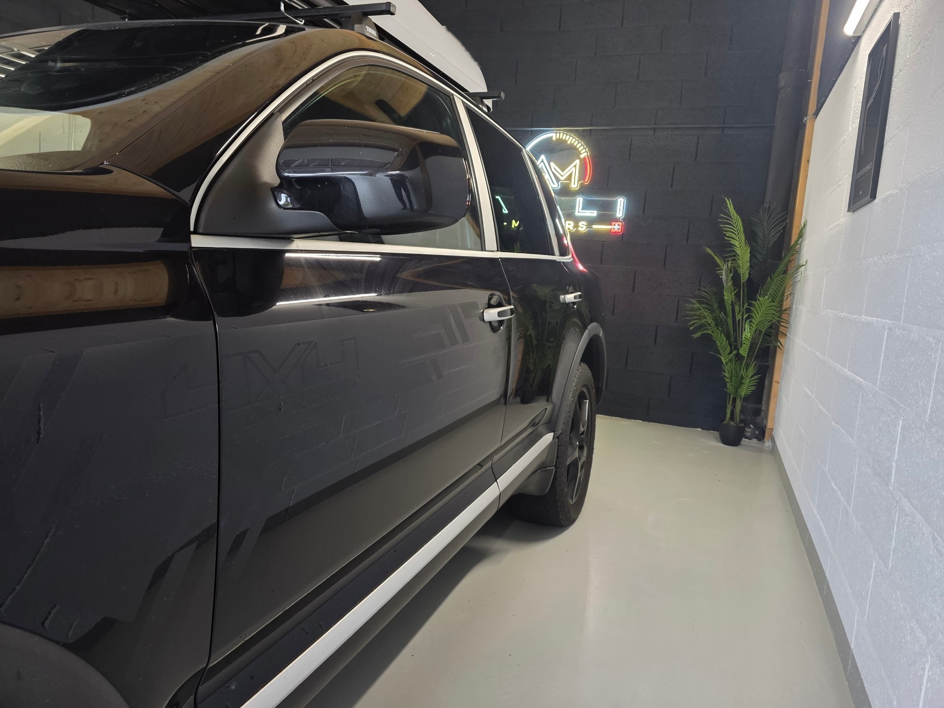 PORSCHE Cayenne S-image-3
