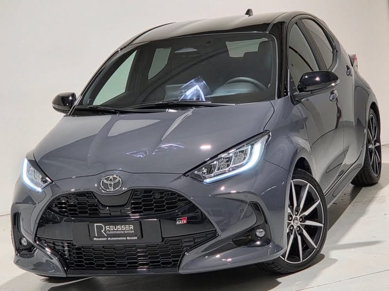 TOYOTA Yaris 1.5 GR Sport e-CVT-image-0