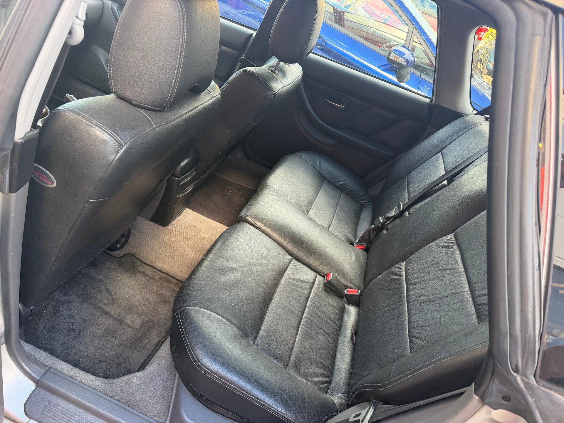 SUBARU Legacy 2.5 Limited-image-8