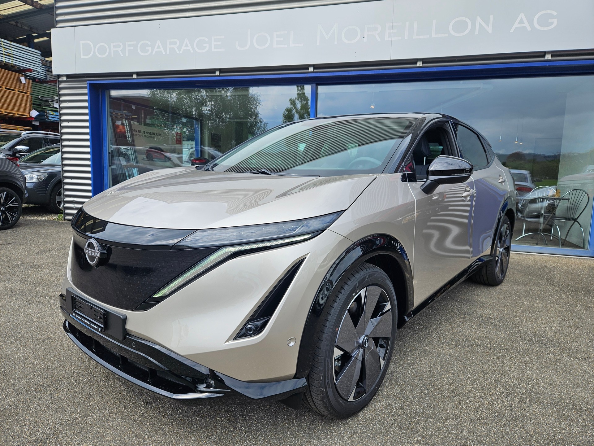 NISSAN Ariya 87 kWh e-4orce Evolve400 Allrad-image-0