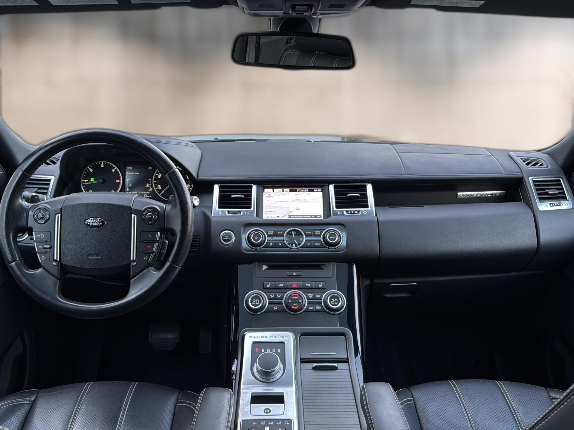 LAND ROVER Range Rover Sport 3.0 TDV6 HSE Automatic-image-3