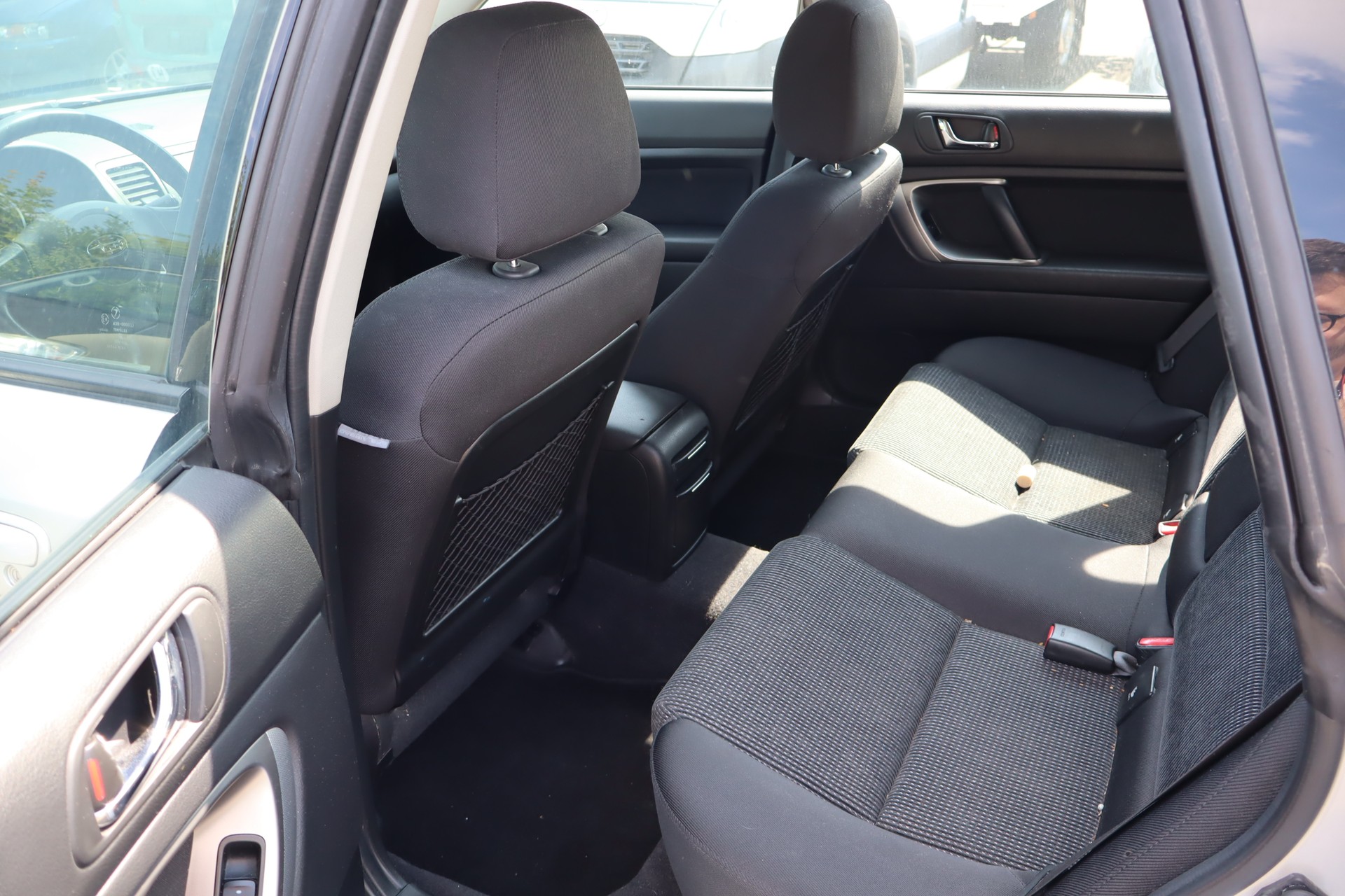 SUBARU Outback 2.5i AWD-image-5