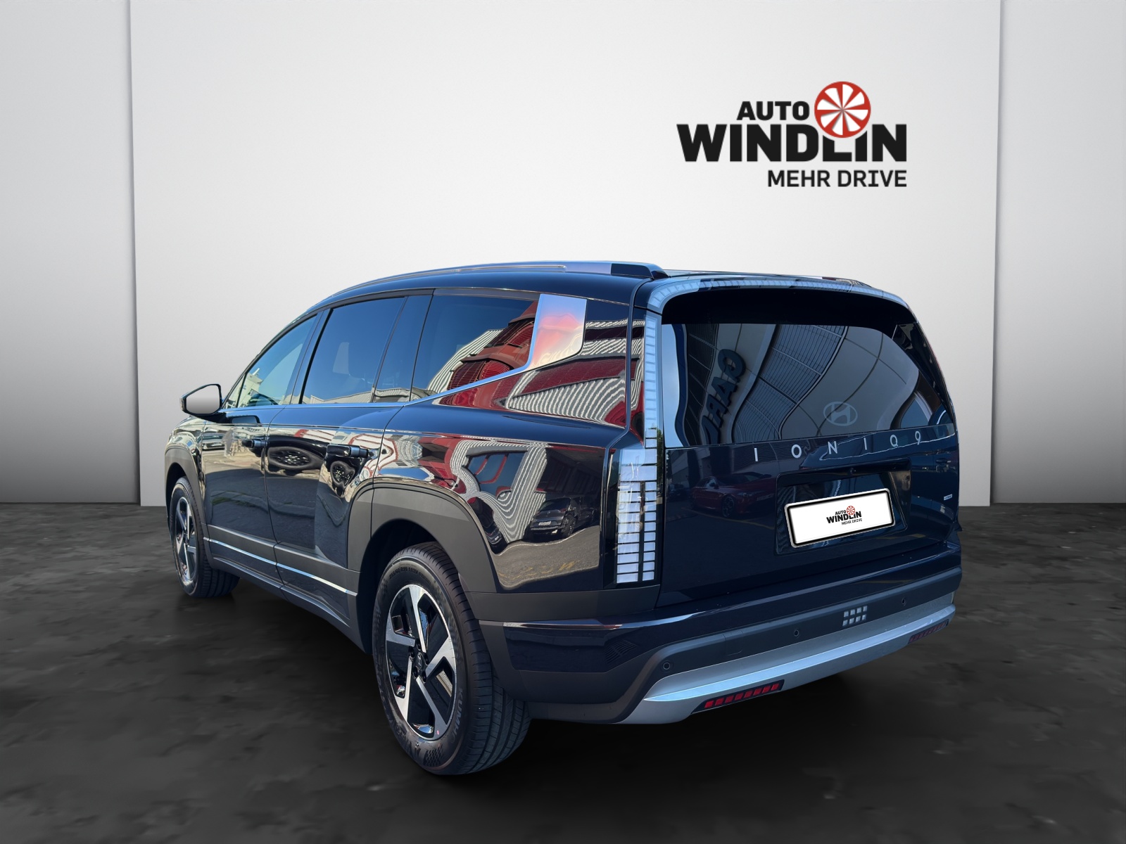 HYUNDAI Ioniq 9 Amplia 4WD-image-3