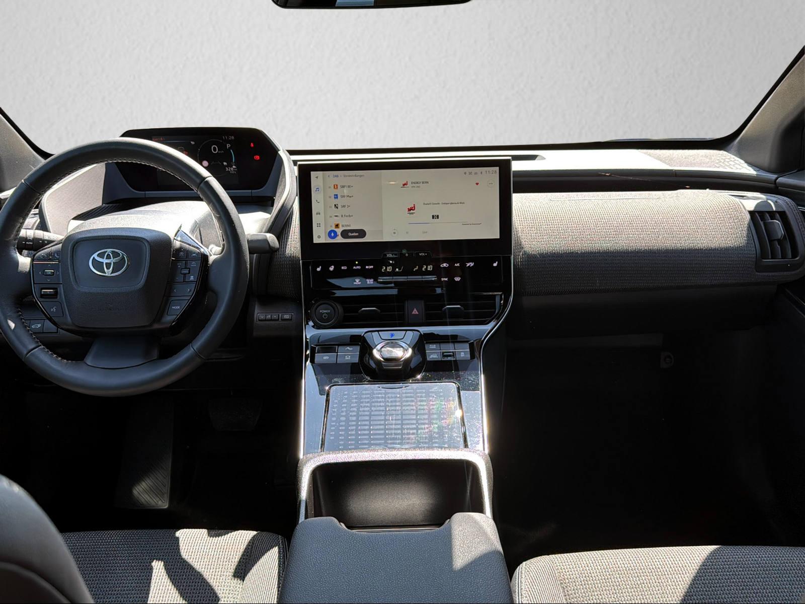 TOYOTA bZ4X Style AWD-image-12