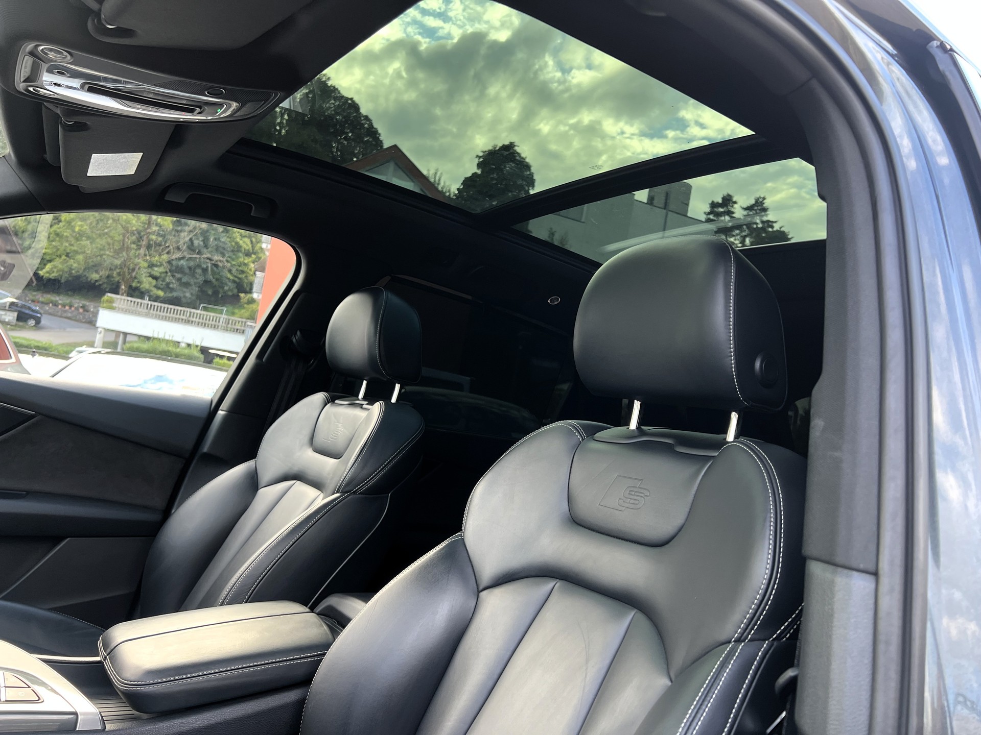 AUDI Q7 3.0 TDI quattro tiptronic-image-19