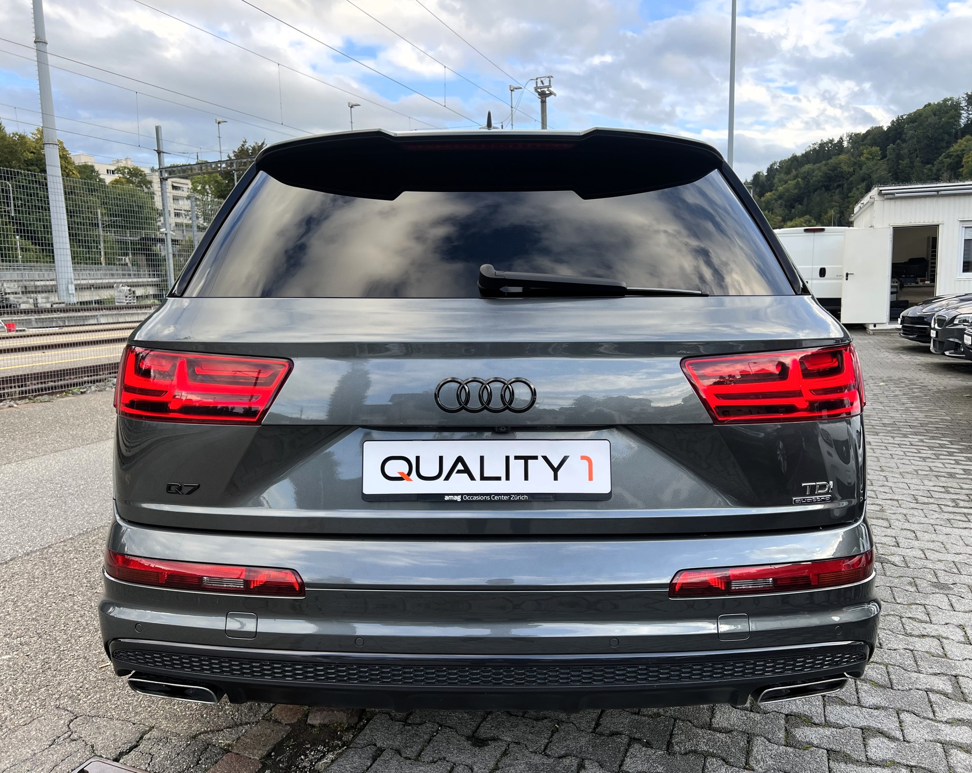 AUDI Q7 3.0 TDI quattro tiptronic-image-3