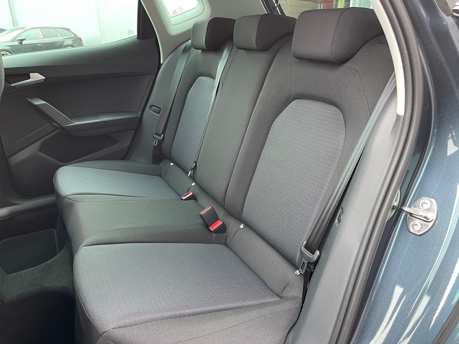 SEAT Arona 1.0 TSI Eco GO DSG-image-5