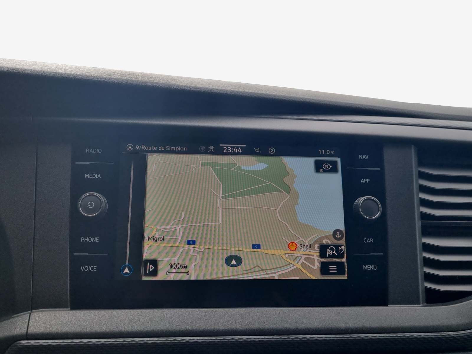 VW T6.1 2.0 TDI-image-14