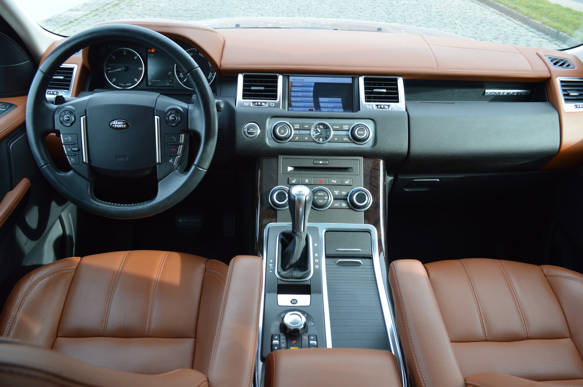 LAND ROVER Range Rover Sport 3.0 TDV6 HSE Automatic-image-8