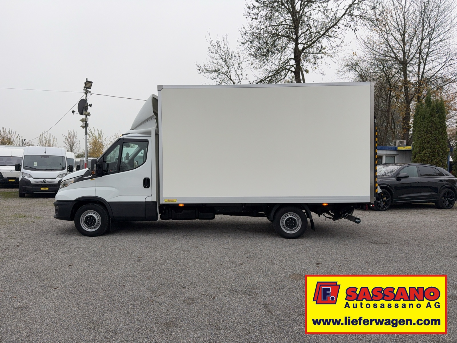 IVECO Daily 35S18 HI-MATCI Koffer mit Hebebühne + Seitentüre-image-6