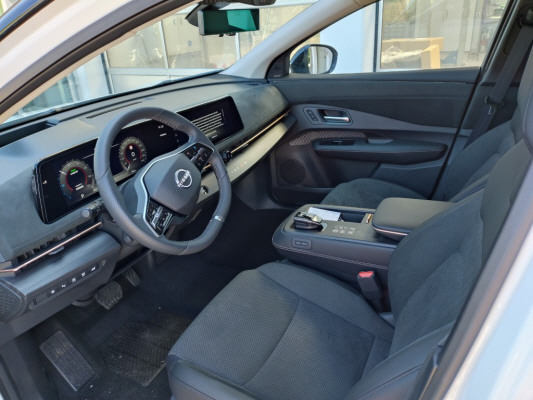 NISSAN Ariya 87 kWh Evolve Allra-image-5