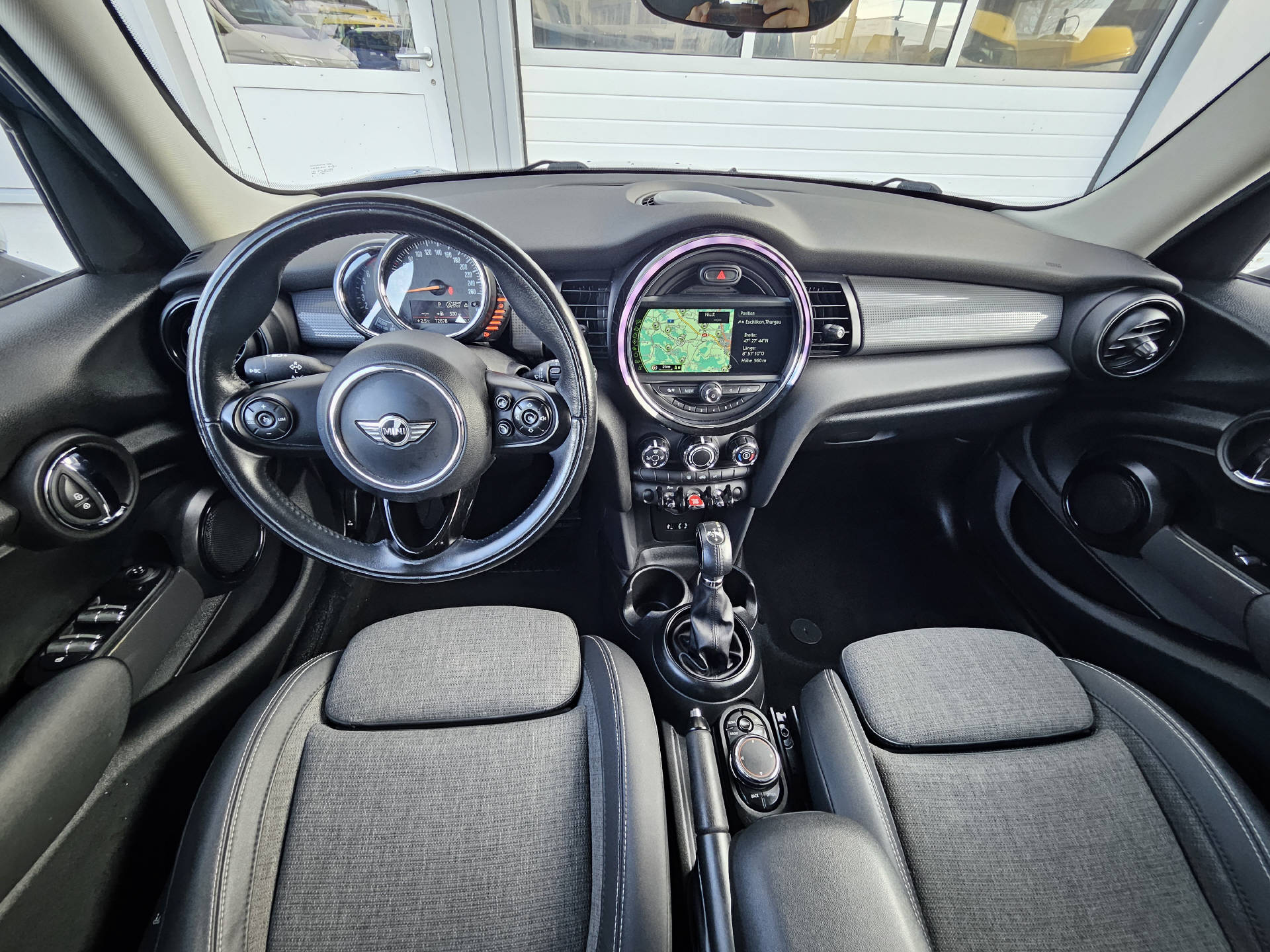 MINI 1.5i Cooper * 8- fach bereift * Frisch ab MFK *-image-9