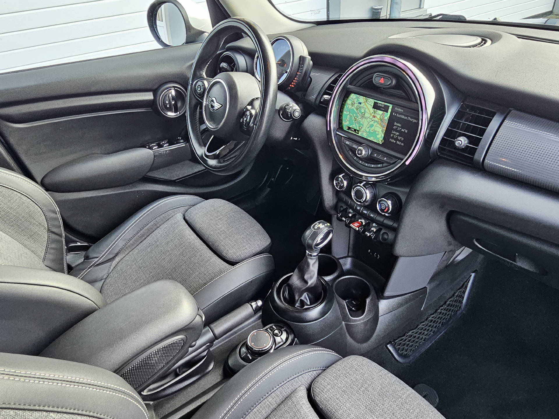MINI 1.5i Cooper * 8- fach bereift * Frisch ab MFK *-image-15