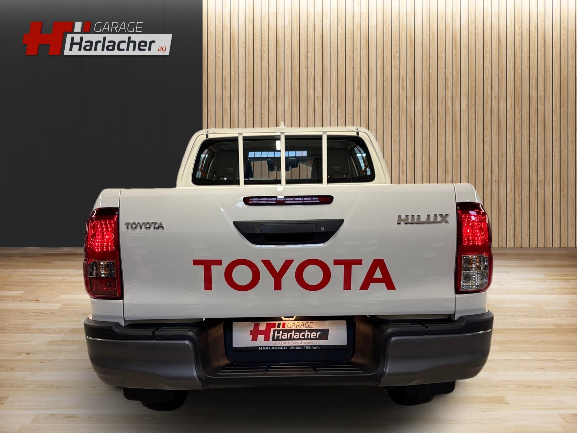 TOYOTA Hilux Double Cab.-Pick-up 2.8 D-4D 204 Comfort-image-5