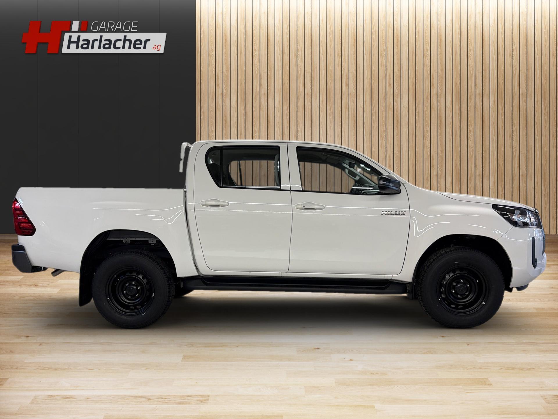 TOYOTA Hilux Double Cab.-Pick-up 2.8 D-4D 204 Comfort-image-3