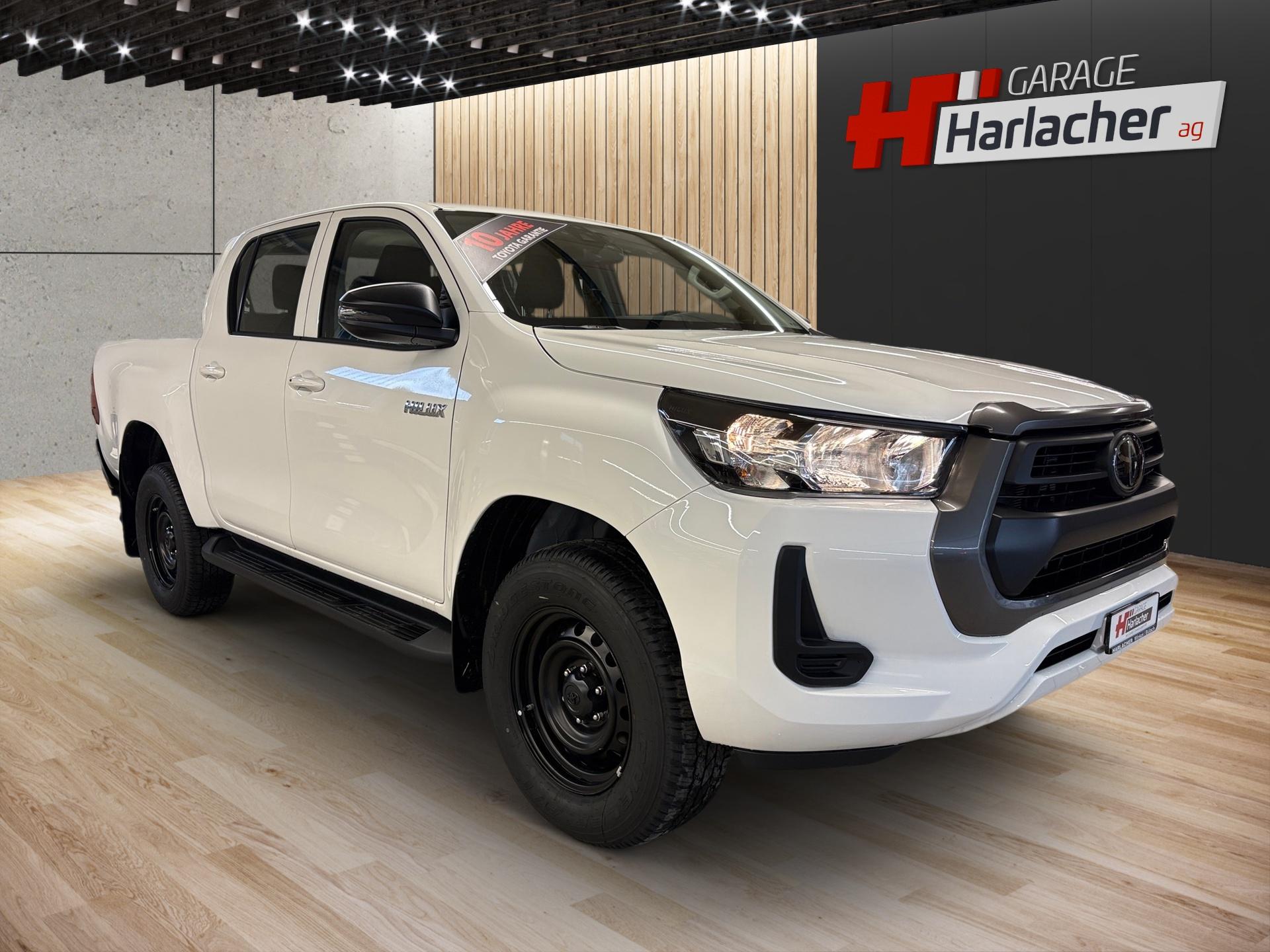 TOYOTA Hilux Double Cab.-Pick-up 2.8 D-4D 204 Comfort-image-2