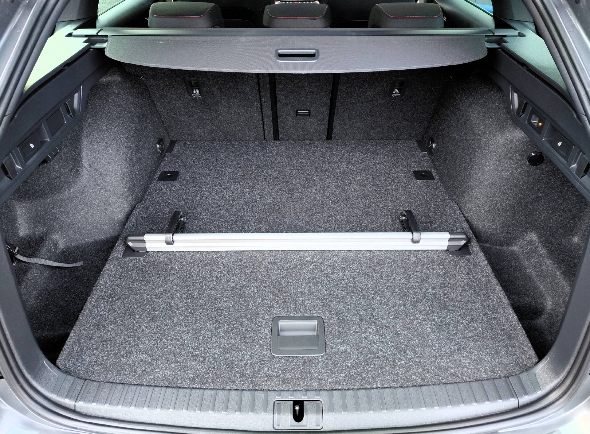 SKODA Octavia Combi 2.0 TSI RS DSG-image-14