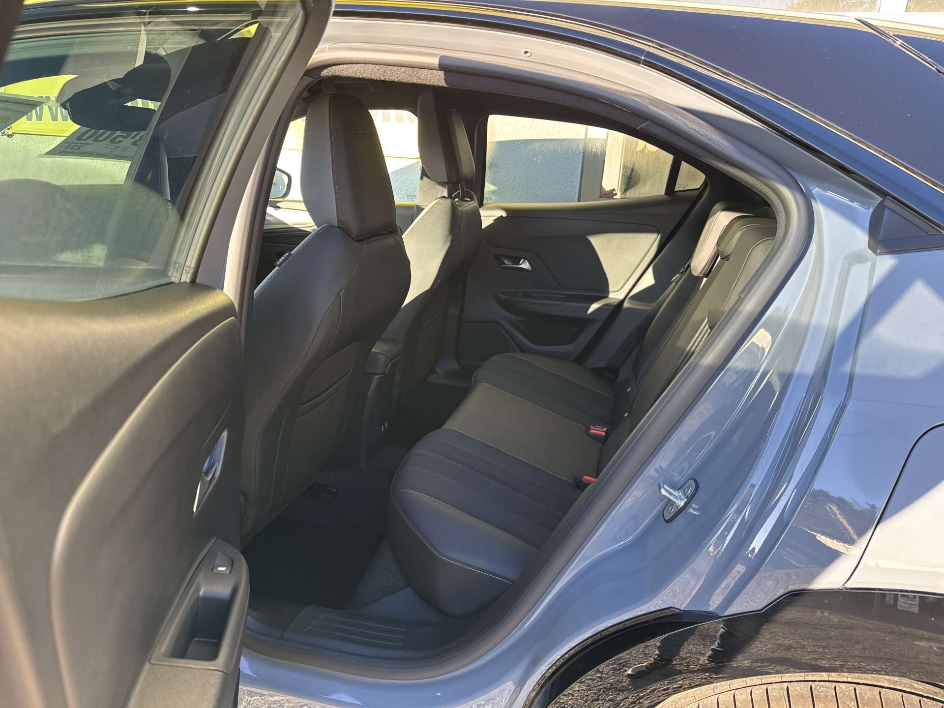 OPEL Mokka 1.2 Direct Injection Turbo GS Automat-image-7