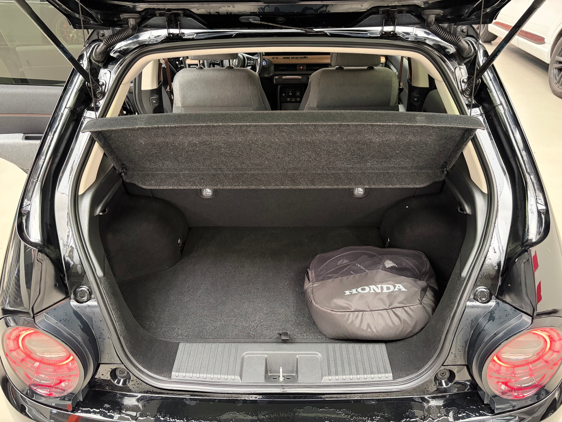 HONDA e Advance-image-10