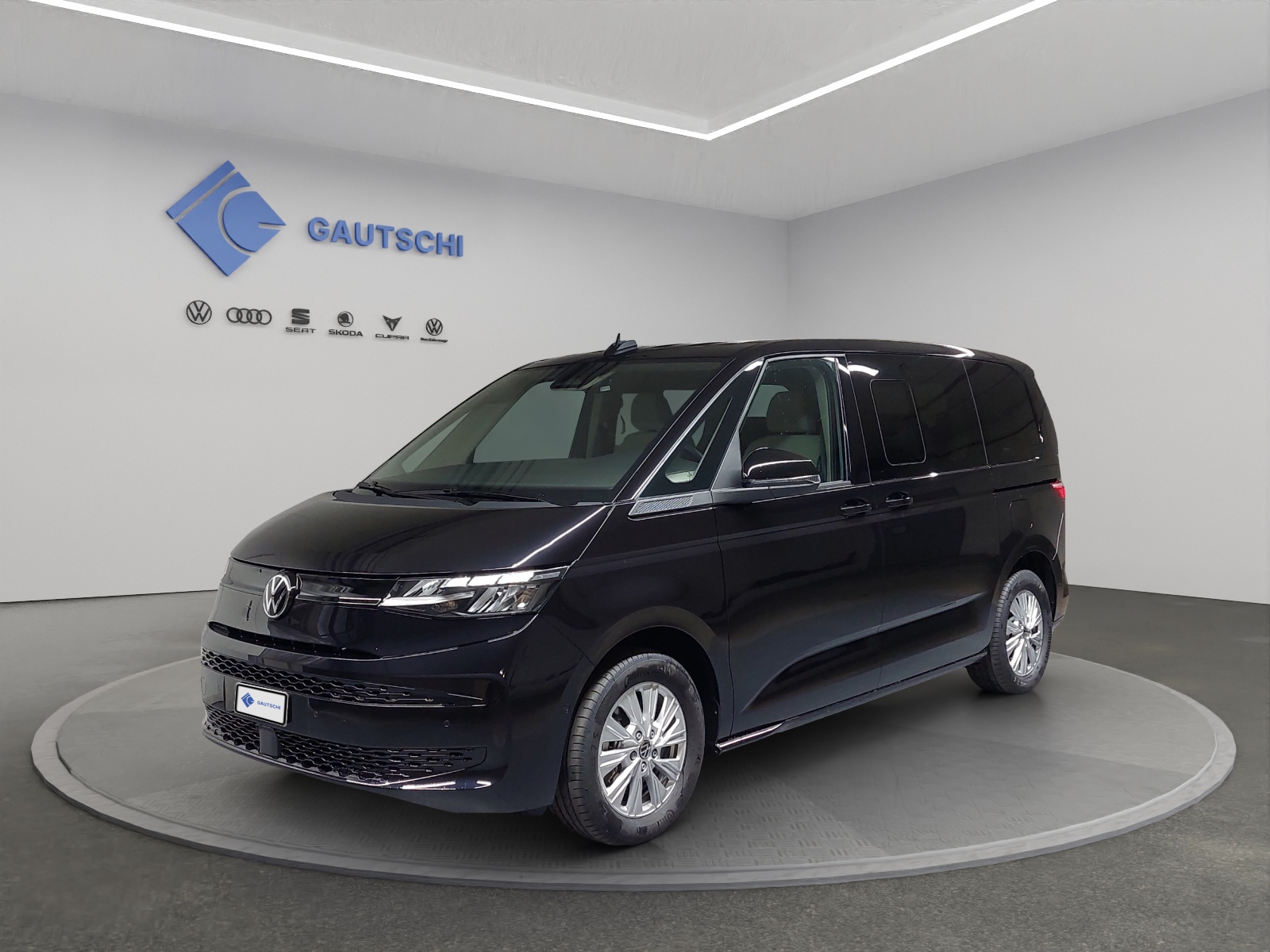 VW Multivan Liberty Kurz 1.5l eHybrid-image-0