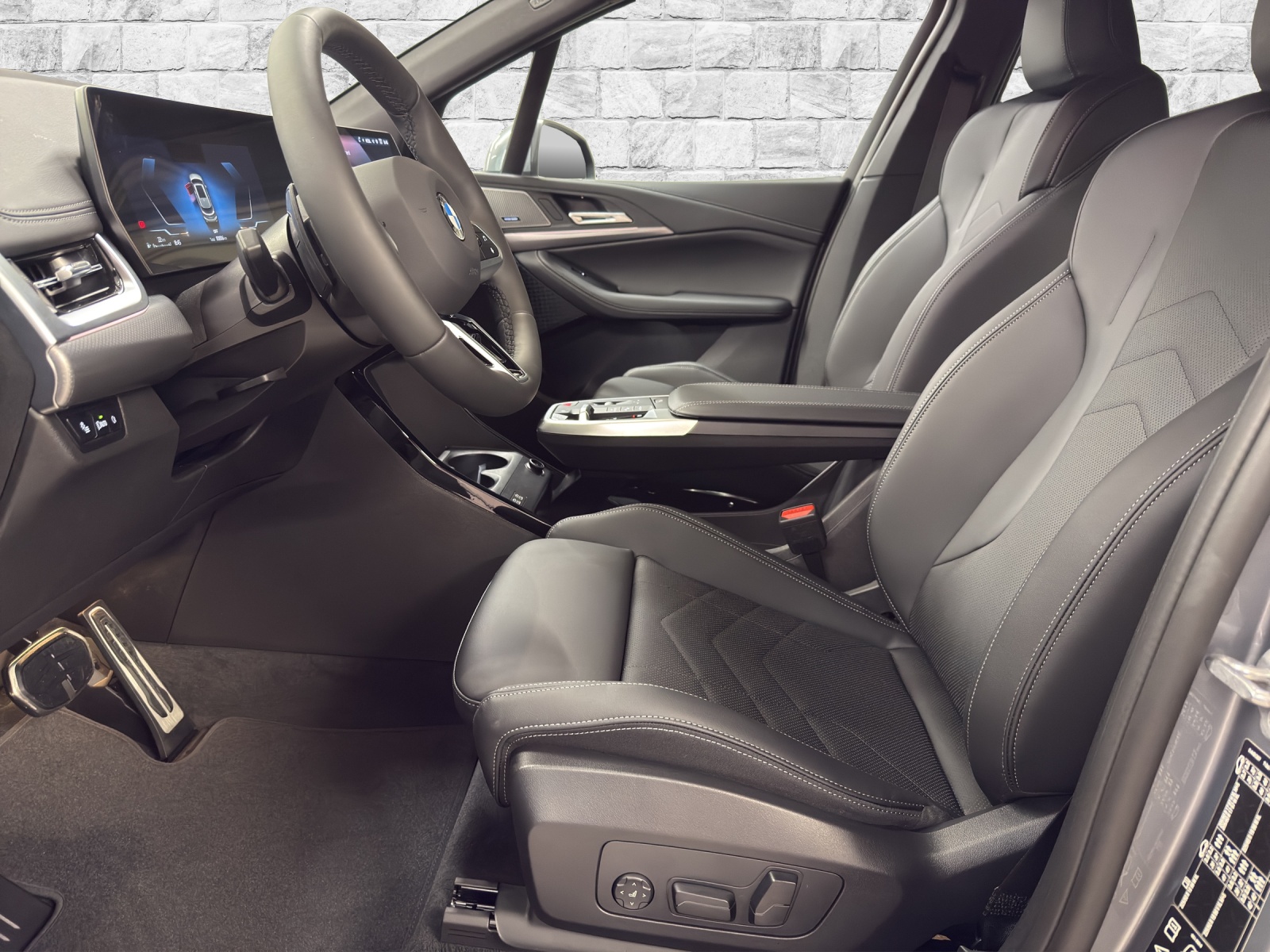 BMW 223d Active Tourer xDrive DKG-image-6