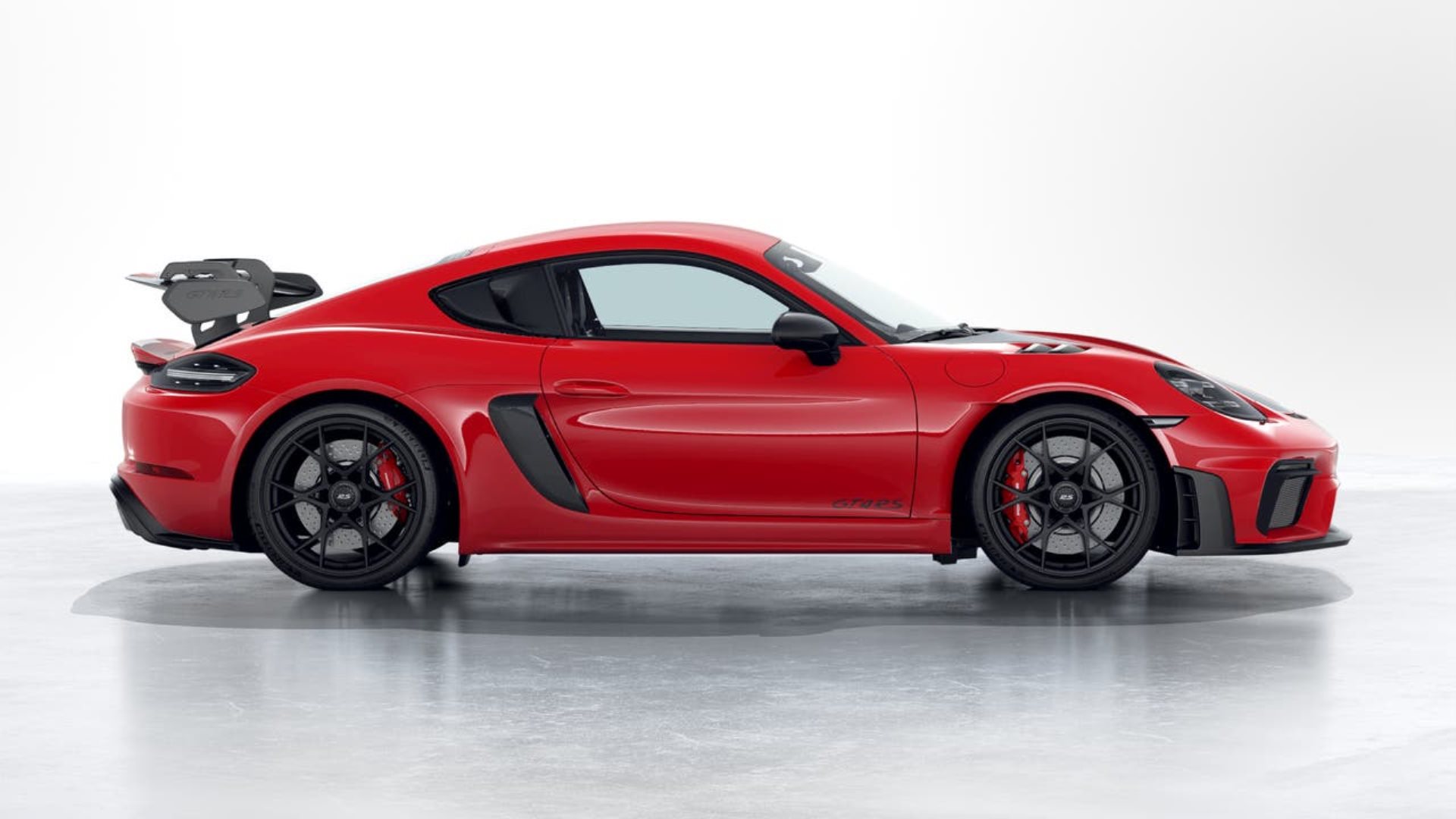 PORSCHE 718 Cayman GT4 RS-image-5