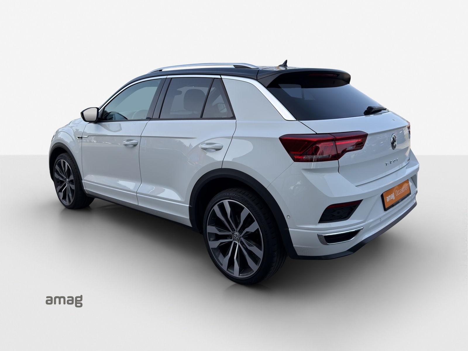 VW T-Roc 2.0 TSI Sport DSG 4Motion-image-2