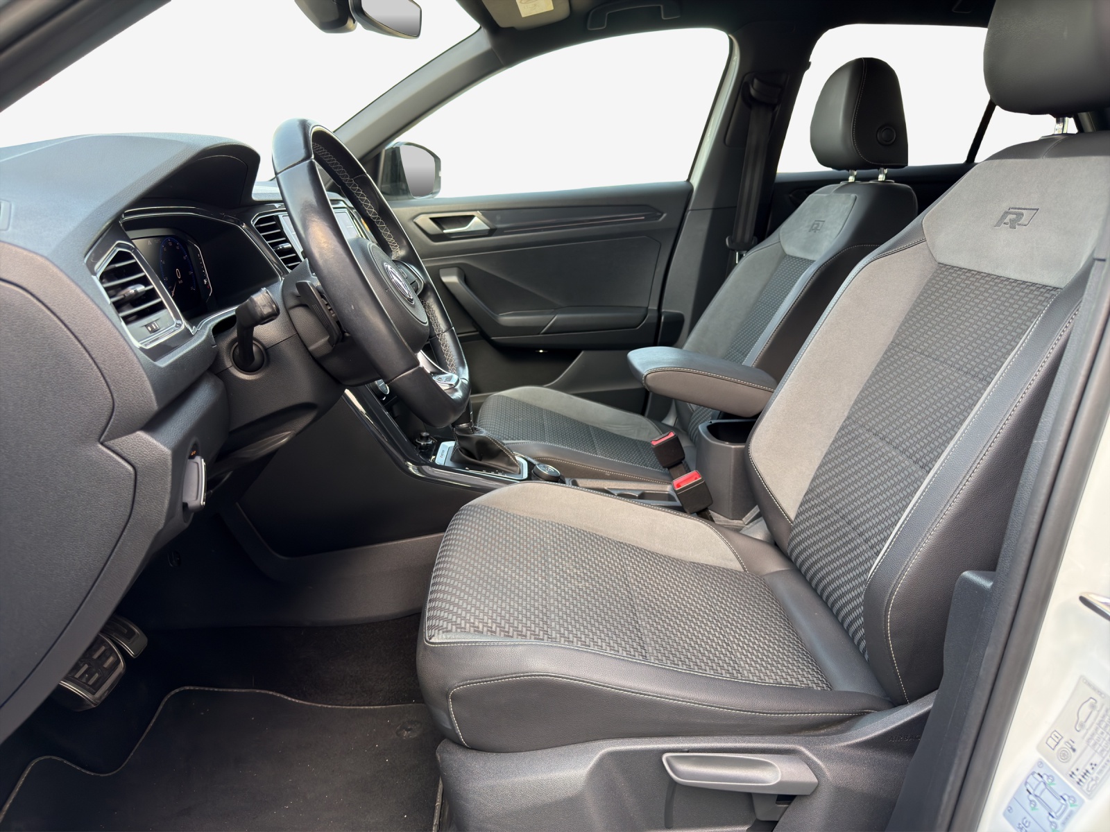 VW T-Roc 2.0 TSI Sport DSG 4Motion-image-7