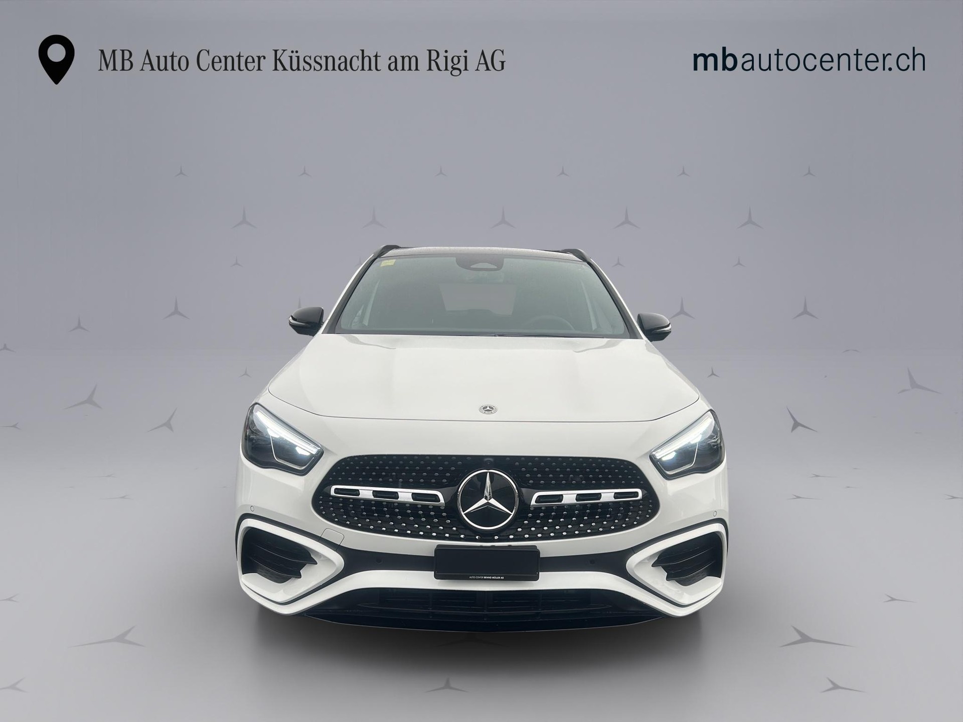 MERCEDES-BENZ GLA 250 Swiss Star AMG Line 4matic-image-1