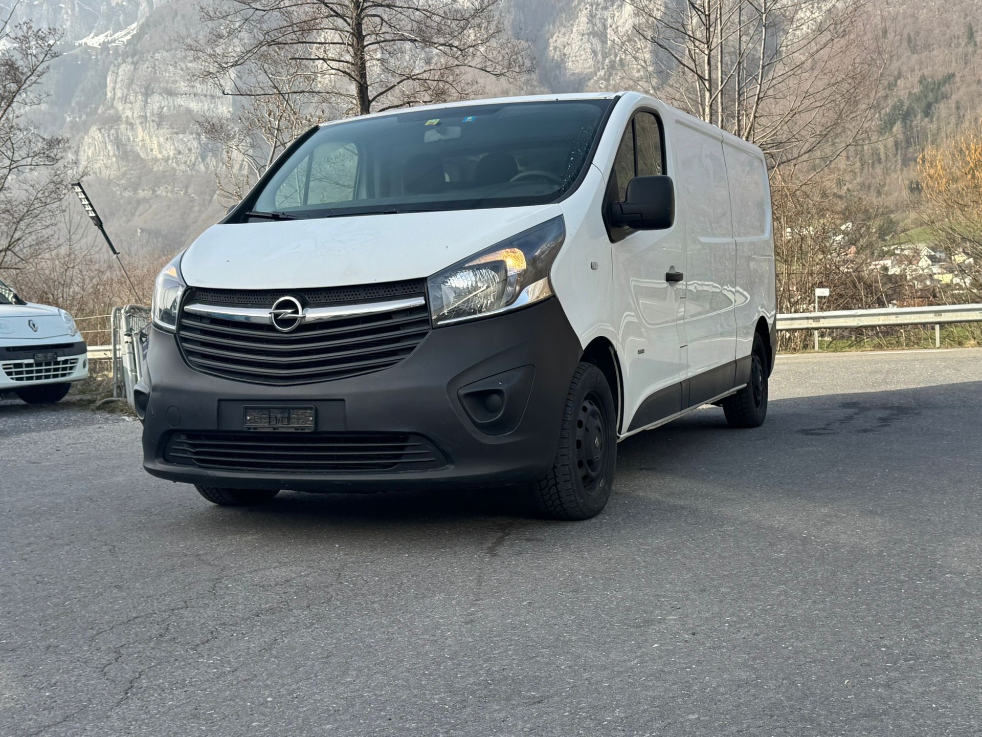 OPEL Vivaro 1.6CDTI Tourer 2.7t L1H1-image-0