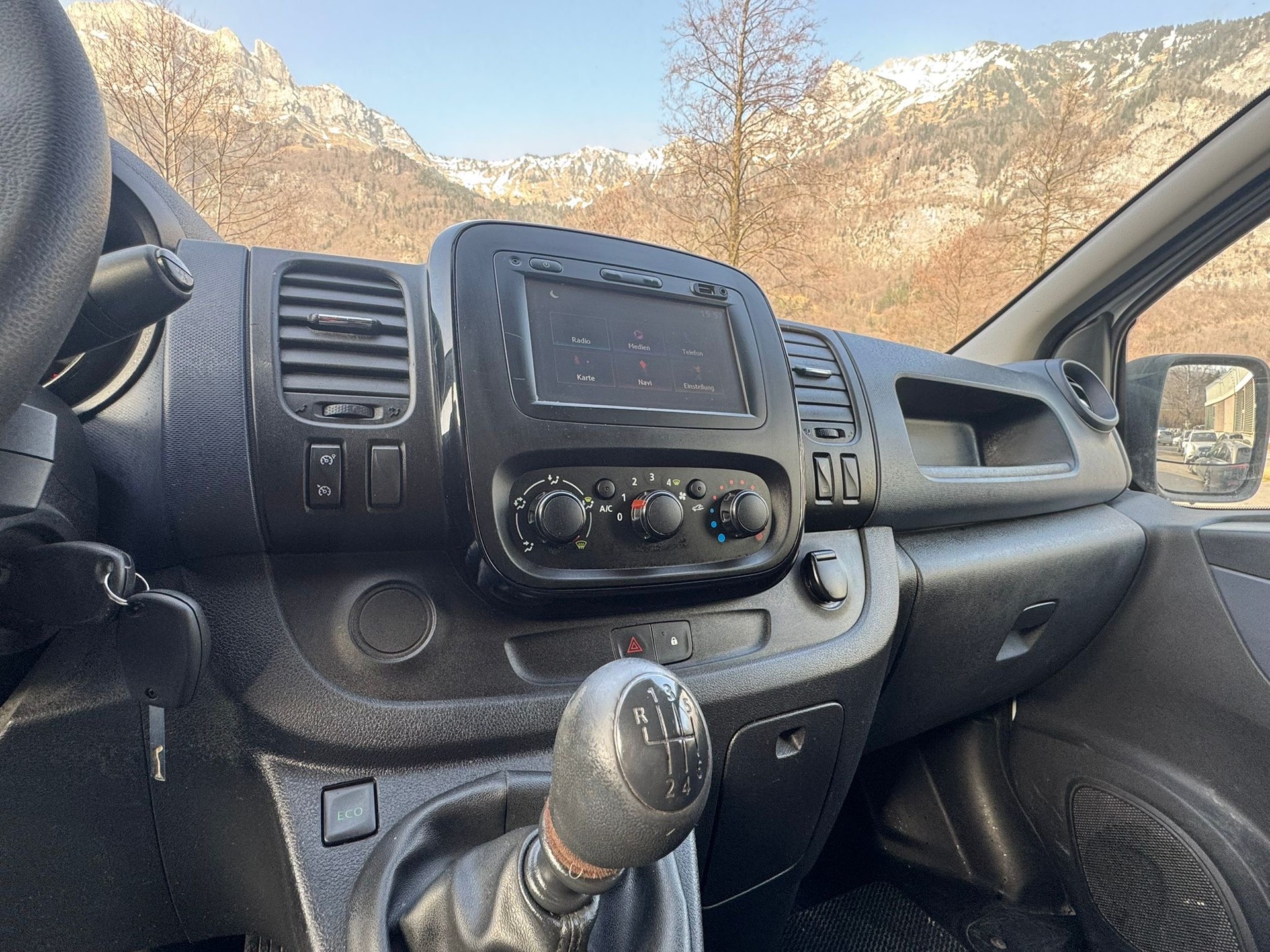 OPEL Vivaro 1.6CDTI Tourer 2.7t L1H1-image-15