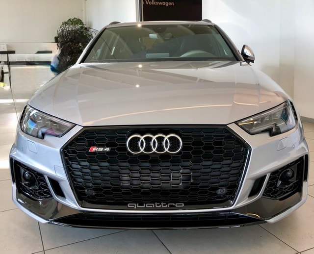 AUDI RS4 Avant 2.9 TFSI quattro tiptronic-image-0