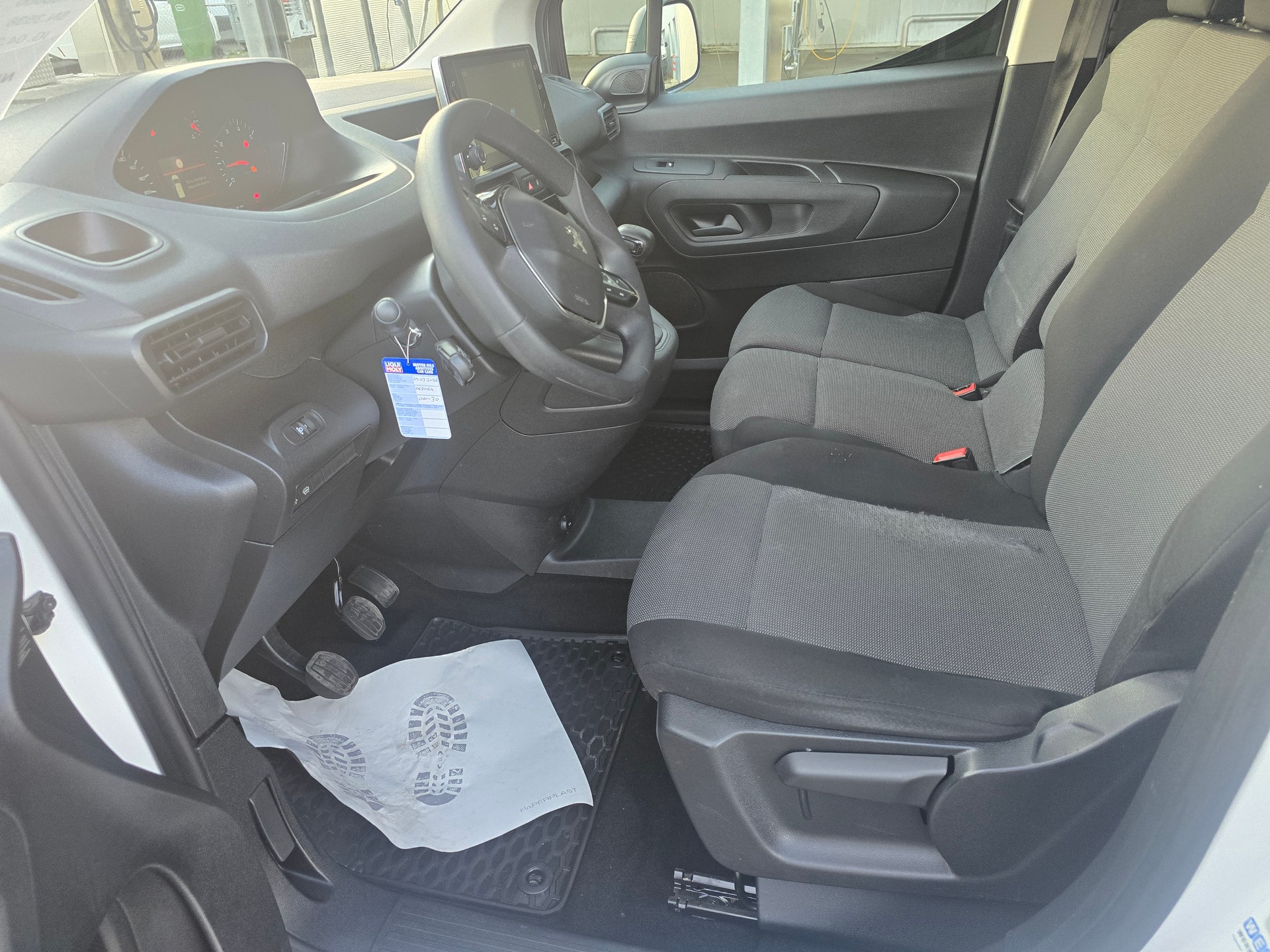 PEUGEOT Partner 1.5 Blue HDi s/s Asphalt Long 1000kg*Frsch ab MFK"Frisch ab Service**TOP Ausstattung*-image-8