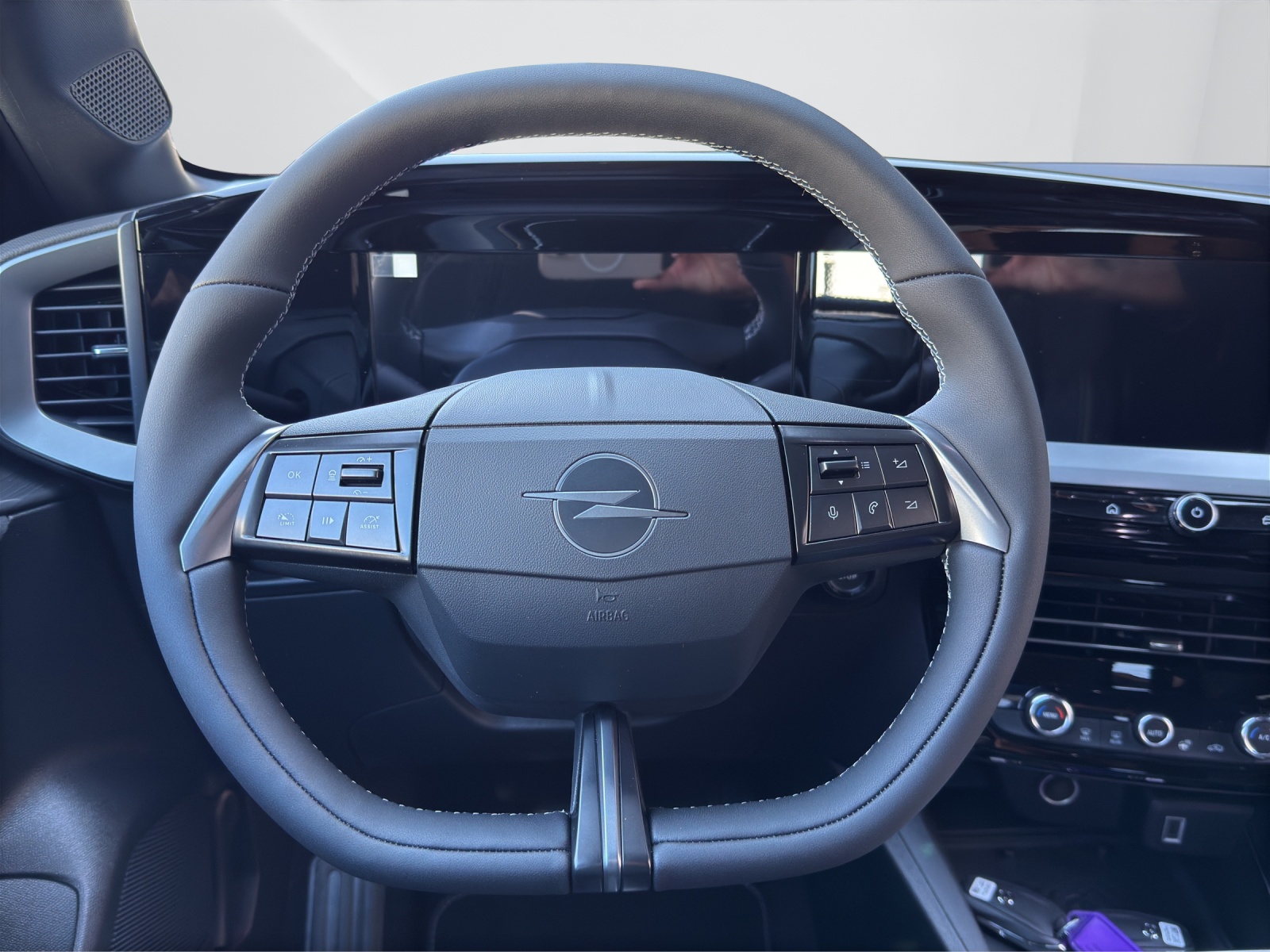 OPEL Mokka-e GSe-image-16